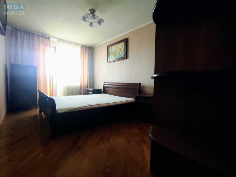 Оренда 3 кімнатної квартири, <a class="location-link" href="/kiev/" title="Недвижимость Київ">Київ</a>, <a class="location-link" href="/kiev/podolskij/" title="Недвижимость Подільський район">Подільський р-н</a>, Свободи просп., 30А (изображение 6)