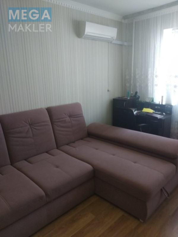 Оренда 1 кімнатної квартири, стандарт, <a class="location-link" href="/kiev/" title="Недвижимость Київ">Київ</a>, <a class="location-link" href="/kiev/darnickij/" title="Недвижимость Дарницький район">Дарницький р-н</a>, Кошиця Олександра ( <img src="https://megamakler.com.ua/metro/00ff00.gif" alt="" class="metro" /> м. Харьковская, 7хв. пішки ) (изображение 2)