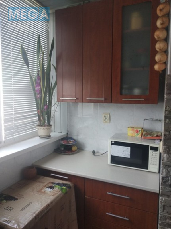 Оренда 1 кімнатної квартири, стандарт, <a class="location-link" href="/kiev/" title="Недвижимость Київ">Київ</a>, <a class="location-link" href="/kiev/darnickij/" title="Недвижимость Дарницький район">Дарницький р-н</a>, Кошиця Олександра ( <img src="https://megamakler.com.ua/metro/00ff00.gif" alt="" class="metro" /> м. Харьковская, 7хв. пішки ) (изображение 10)