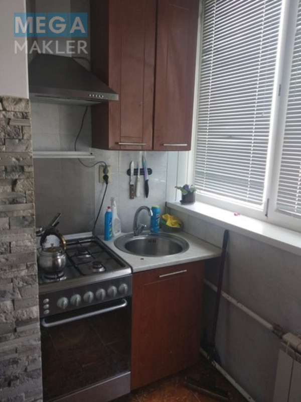 Оренда 1 кімнатної квартири, стандарт, <a class="location-link" href="/kiev/" title="Недвижимость Київ">Київ</a>, <a class="location-link" href="/kiev/darnickij/" title="Недвижимость Дарницький район">Дарницький р-н</a>, Кошиця Олександра ( <img src="https://megamakler.com.ua/metro/00ff00.gif" alt="" class="metro" /> м. Харьковская, 7хв. пішки ) (изображение 11)