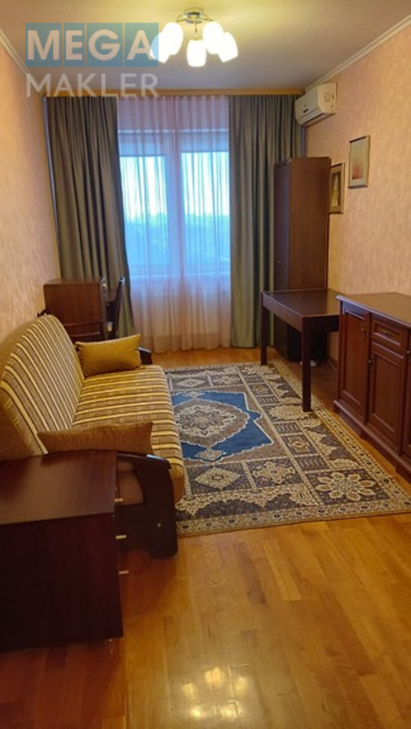 Оренда 3 кімнатної квартири, люкс, <a class="location-link" href="/kiev/" title="Недвижимость Київ">Київ</a>, <a class="location-link" href="/kiev/solomenskij/" title="Недвижимость Солом'янський район">Солом'янський р-н</a>, Кадетський гай 6 (изображение 6)