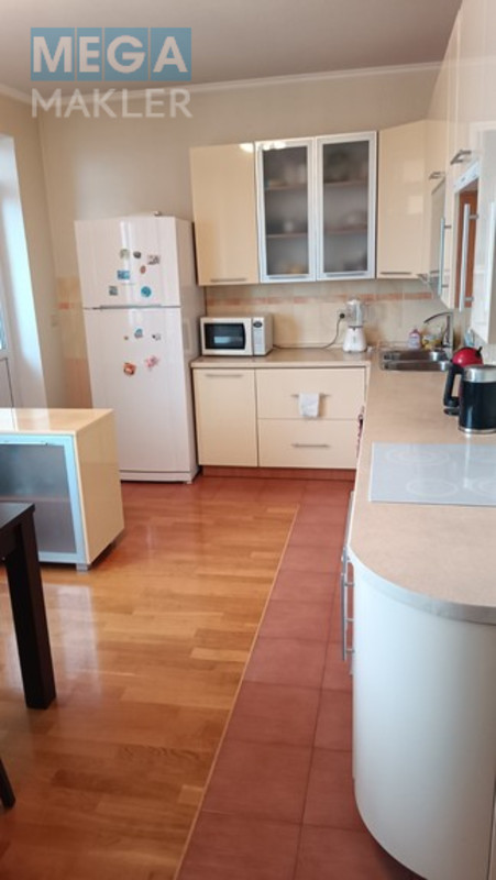 Оренда 3 кімнатної квартири, люкс, <a class="location-link" href="/kiev/" title="Недвижимость Київ">Київ</a>, <a class="location-link" href="/kiev/solomenskij/" title="Недвижимость Солом'янський район">Солом'янський р-н</a>, Кадетський гай 6 (изображение 35)