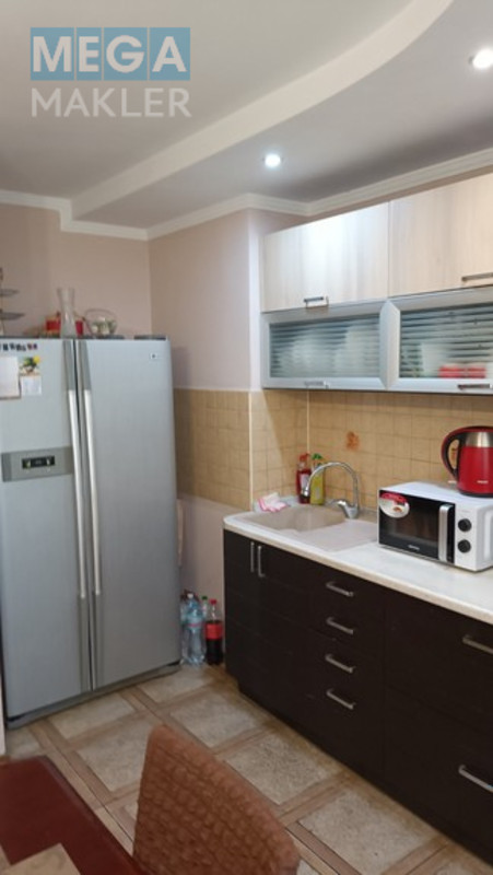 Продаж 3 кімнатної квартири (80/48/10), 10 пов. 25 пов. будинку, <a class="location-link" href="/kiev/" title="Недвижимость Київ">Київ</a>, <a class="location-link" href="/kiev/dneprovskij/" title="Недвижимость Дніпровський район">Дніпровський р-н</a>, Дарницький бульвар 10 ( <img src="https://megamakler.com.ua/metro/ff0000.gif" alt="" class="metro" /> м. Дарница, 7-10 хв пішки ) (изображение 18)