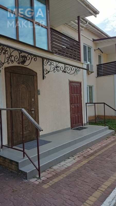 Продаж дома, 3 поверху, 130 кв.м, 4 кімнати, люкс, ділянка 2 сотки, <a class="location-link" href="/petrovskoe-selo-kv-kievo-svyatoshinskij-rajon/" title="Недвижимость Петрівське">Петрівське</a>, Виноградна 4 (изображение 5)