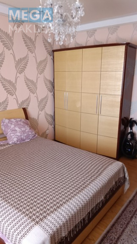 Продаж дома, 3 поверху, 130 кв.м, 4 кімнати, люкс, ділянка 2 сотки, <a class="location-link" href="/petrovskoe-selo-kv-kievo-svyatoshinskij-rajon/" title="Недвижимость Петрівське">Петрівське</a>, Виноградна 4 (изображение 9)