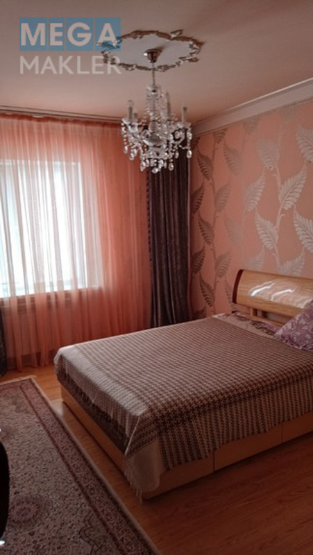 Продаж дома, 3 поверху, 130 кв.м, 4 кімнати, люкс, ділянка 2 сотки, <a class="location-link" href="/petrovskoe-selo-kv-kievo-svyatoshinskij-rajon/" title="Недвижимость Петрівське">Петрівське</a>, Виноградна 4 (изображение 10)