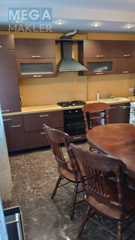 Продаж дома, 3 поверху, 130 кв.м, 4 кімнати, люкс, ділянка 2 сотки, <a class="location-link" href="/petrovskoe-selo-kv-kievo-svyatoshinskij-rajon/" title="Недвижимость Петрівське">Петрівське</a>, Виноградна 4 (изображение 21)
