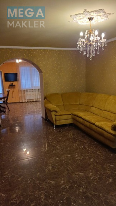 Продаж дома, 3 поверху, 130 кв.м, 4 кімнати, люкс, ділянка 2 сотки, <a class="location-link" href="/petrovskoe-selo-kv-kievo-svyatoshinskij-rajon/" title="Недвижимость Петрівське">Петрівське</a>, Виноградна 4 (изображение 33)