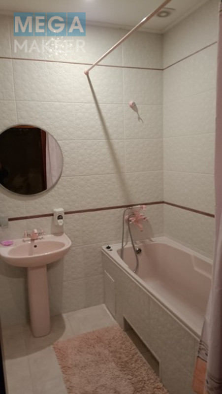 Продаж дома, 3 поверху, 130 кв.м, 4 кімнати, люкс, ділянка 2 сотки, <a class="location-link" href="/petrovskoe-selo-kv-kievo-svyatoshinskij-rajon/" title="Недвижимость Петрівське">Петрівське</a>, Виноградна 4 (изображение 35)
