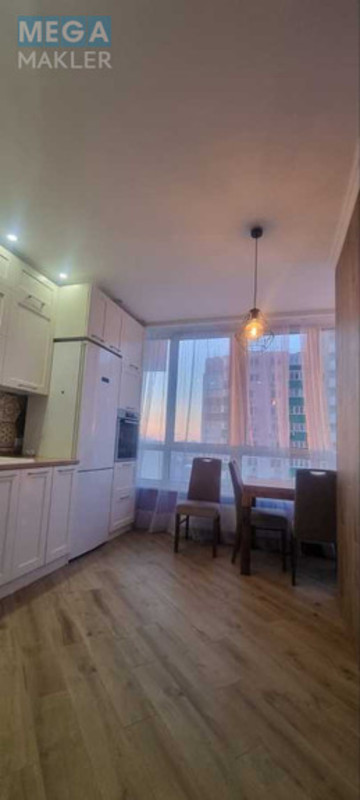 Продаж 2 кімнатної квартири (63/34/9), 19 пов. 25 пов. будинку, <a class="location-link" href="/kiev/" title="Недвижимость Київ">Київ</a>, <a class="location-link" href="/kiev/solomenskij/" title="Недвижимость Солом'янський район">Солом'янський р-н</a>, Михайла Донця вул., 2а (изображение 3)