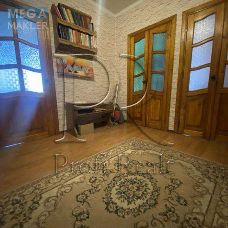 Продаж 3 кімнатної квартири (72/42/9), 7 пов. 12 пов. будинку, <a class="location-link" href="/kiev/" title="Недвижимость Київ">Київ</a>, <a class="location-link" href="/kiev/podolskij/" title="Недвижимость Подільський район">Подільський р-н</a>, Свободи проспект, 24Б (изображение 15)