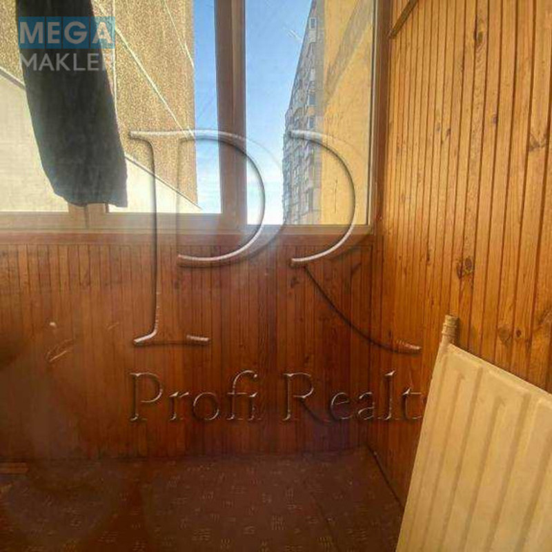 Продаж 3 кімнатної квартири (72/42/9), 7 пов. 12 пов. будинку, <a class="location-link" href="/kiev/" title="Недвижимость Київ">Київ</a>, <a class="location-link" href="/kiev/podolskij/" title="Недвижимость Подільський район">Подільський р-н</a>, Свободи проспект, 24Б (изображение 16)