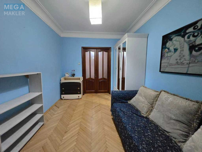 Продаж 2 кімнатної квартири (54,7/?/9), 4 пов. 4 пов. будинку, <a class="location-link" href="/kiev/" title="Недвижимость Київ">Київ</a>, <a class="location-link" href="/kiev/podolskij/" title="Недвижимость Подільський район">Подільський р-н</a>, Вишгородська вул. (изображение 2)