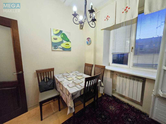 Продаж 2 кімнатної квартири (54,7/?/9), 4 пов. 4 пов. будинку, <a class="location-link" href="/kiev/" title="Недвижимость Київ">Київ</a>, <a class="location-link" href="/kiev/podolskij/" title="Недвижимость Подільський район">Подільський р-н</a>, Вишгородська вул. (изображение 12)