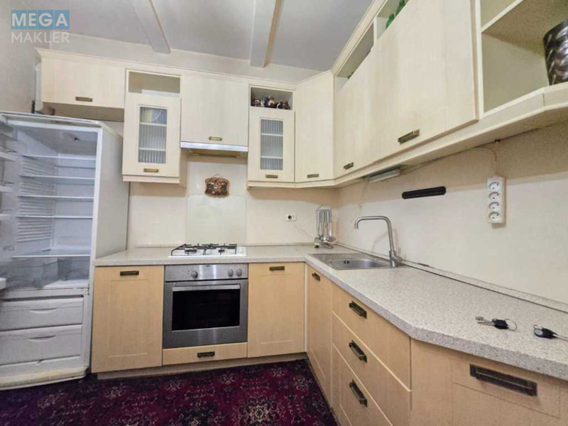Продаж 2 кімнатної квартири (54,7/?/9), 4 пов. 4 пов. будинку, <a class="location-link" href="/kiev/" title="Недвижимость Київ">Київ</a>, <a class="location-link" href="/kiev/podolskij/" title="Недвижимость Подільський район">Подільський р-н</a>, Вишгородська вул. (изображение 13)