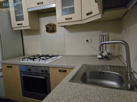 Продаж 2 кімнатної квартири (54,7/?/9), 4 пов. 4 пов. будинку, <a class="location-link" href="/kiev/" title="Недвижимость Київ">Київ</a>, <a class="location-link" href="/kiev/podolskij/" title="Недвижимость Подільський район">Подільський р-н</a>, Вишгородська вул. (изображение 14)