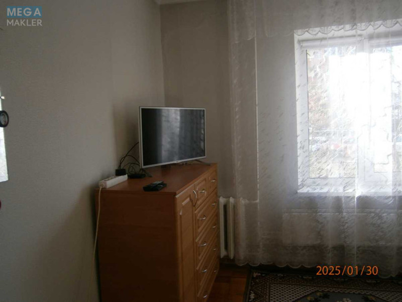 Продаж 3 кімнатної квартири (75/44/9), 1 пов. 14 пов. будинку, <a class="location-link" href="/kiev/" title="Недвижимость Київ">Київ</a>, <a class="location-link" href="/kiev/svyatoshinskij/" title="Недвижимость Святошинський район">Святошинський р-н</a>, Феодори Пушиної вул., 8 (изображение 2)