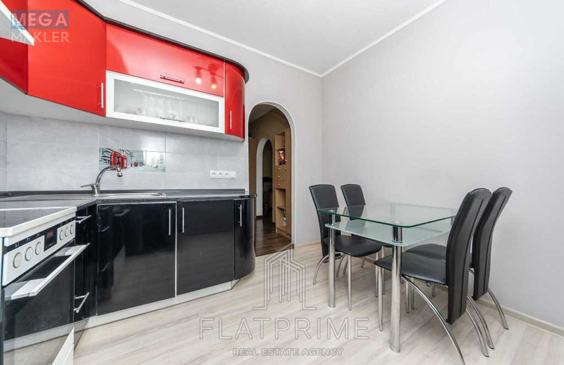 Продаж 4 кімнатної квартири (86/54,4/8,4), 12 пов. 12 пов. будинку, <a class="location-link" href="/kiev/" title="Недвижимость Київ">Київ</a>, <a class="location-link" href="/kiev/goloseevskij/" title="Недвижимость Голосіївський район">Голосіївський р-н</a>, Академіка Заболотного вул., 48 (изображение 3)