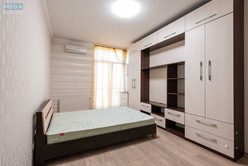 Оренда 1 кімнатної квартири, <a class="location-link" href="/kiev/" title="Недвижимость Київ">Київ</a>, <a class="location-link" href="/kiev/dneprovskij/" title="Недвижимость Дніпровський район">Дніпровський р-н</a>, Регенераторная ул., 4 (изображение 4)