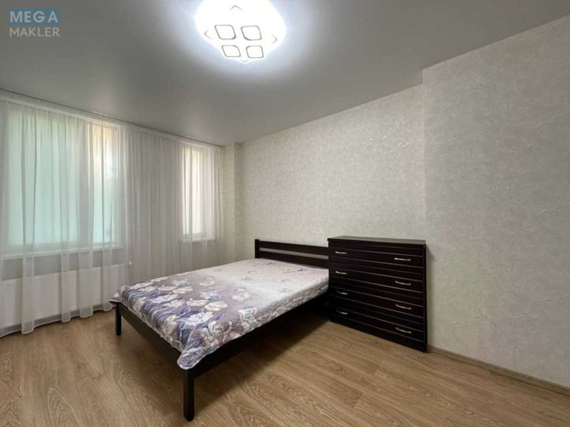 Оренда 3 кімнатної квартири, <a class="location-link" href="/kiev/" title="Недвижимость Київ">Київ</a>, <a class="location-link" href="/kiev/dneprovskij/" title="Недвижимость Дніпровський район">Дніпровський р-н</a>, Регенераторная ул., 4 (изображение 6)