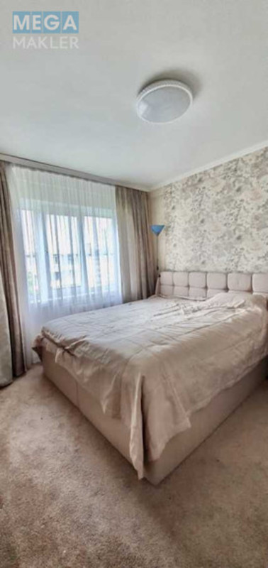Продаж 4 кімнатної квартири (70/46/9), 5 пов. 5 пов. будинку, <a class="location-link" href="/kiev/" title="Недвижимость Київ">Київ</a>, <a class="location-link" href="/kiev/dneprovskij/" title="Недвижимость Дніпровський район">Дніпровський р-н</a>, Дарницкий бульв., 15 (изображение 6)