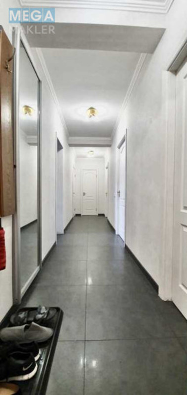 Продаж 4 кімнатної квартири (70/46/9), 5 пов. 5 пов. будинку, <a class="location-link" href="/kiev/" title="Недвижимость Київ">Київ</a>, <a class="location-link" href="/kiev/dneprovskij/" title="Недвижимость Дніпровський район">Дніпровський р-н</a>, Дарницкий бульв., 15 (изображение 8)