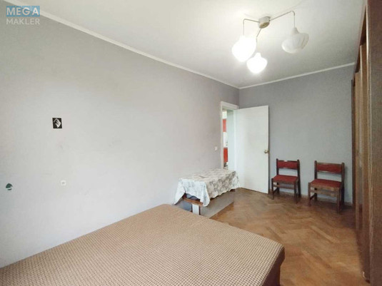 Продаж 3 кімнатної квартири (57/38/8,7), 3 пов. 5 пов. будинку, <a class="location-link" href="/kiev/" title="Недвижимость Київ">Київ</a>, <a class="location-link" href="/kiev/pecherskij/" title="Недвижимость Печерський район">Печерський р-н</a>, Тимірязєвська вул., 4 (изображение 10)