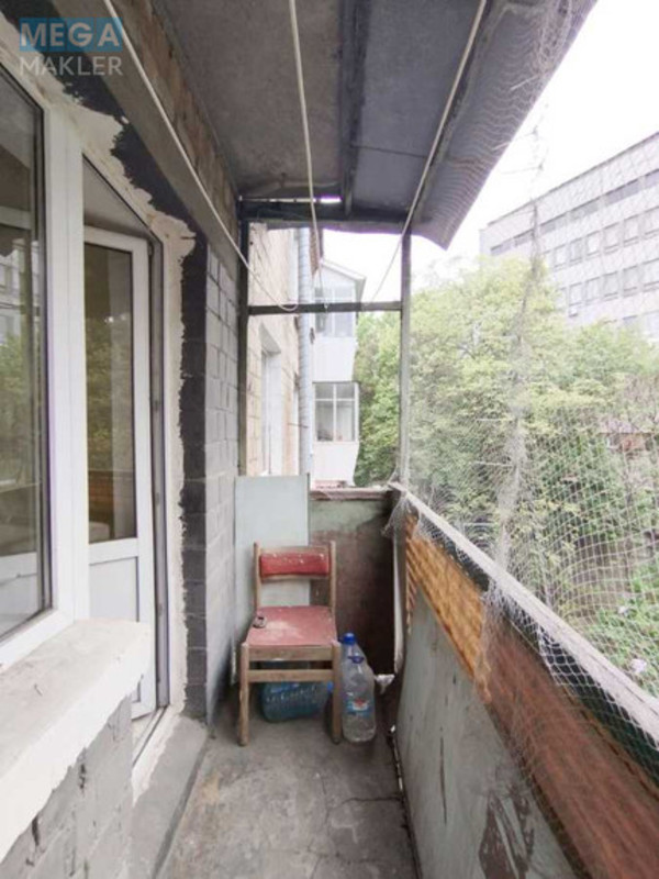 Продаж 3 кімнатної квартири (57/38/8,7), 3 пов. 5 пов. будинку, <a class="location-link" href="/kiev/" title="Недвижимость Київ">Київ</a>, <a class="location-link" href="/kiev/pecherskij/" title="Недвижимость Печерський район">Печерський р-н</a>, Тимірязєвська вул., 4 (изображение 16)