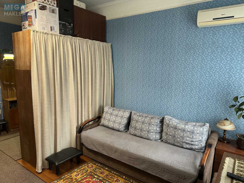 Продаж 2 кімнатної квартири (58/39/13), 3 пов. 4 пов. будинку, <a class="location-link" href="/kiev/" title="Недвижимость Київ">Київ</a>, <a class="location-link" href="/kiev/shevchenkovskij/" title="Недвижимость Шевченківський район">Шевченківський р-н</a>, Кирпоноса вул., 12 (изображение 5)