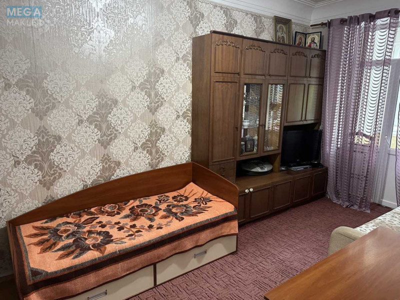 Продаж 2 кімнатної квартири (58/39/13), 3 пов. 4 пов. будинку, <a class="location-link" href="/kiev/" title="Недвижимость Київ">Київ</a>, <a class="location-link" href="/kiev/shevchenkovskij/" title="Недвижимость Шевченківський район">Шевченківський р-н</a>, Кирпоноса вул., 12 (изображение 10)