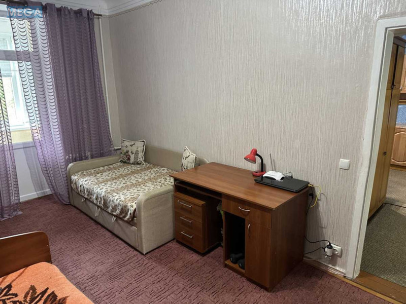 Продаж 2 кімнатної квартири (58/39/13), 3 пов. 4 пов. будинку, <a class="location-link" href="/kiev/" title="Недвижимость Київ">Київ</a>, <a class="location-link" href="/kiev/shevchenkovskij/" title="Недвижимость Шевченківський район">Шевченківський р-н</a>, Кирпоноса вул., 12 (изображение 11)