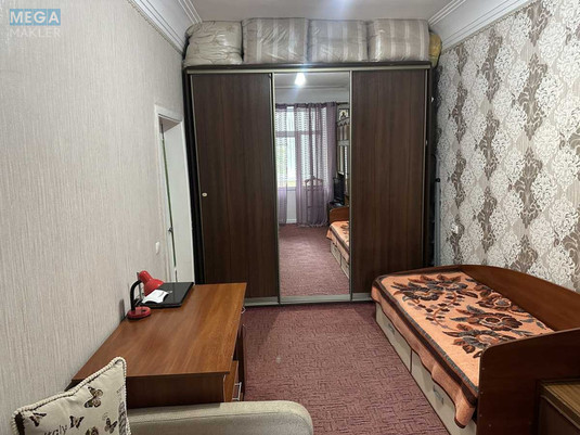 Продаж 2 кімнатної квартири (58/39/13), 3 пов. 4 пов. будинку, <a class="location-link" href="/kiev/" title="Недвижимость Київ">Київ</a>, <a class="location-link" href="/kiev/shevchenkovskij/" title="Недвижимость Шевченківський район">Шевченківський р-н</a>, Кирпоноса вул., 12 (изображение 12)