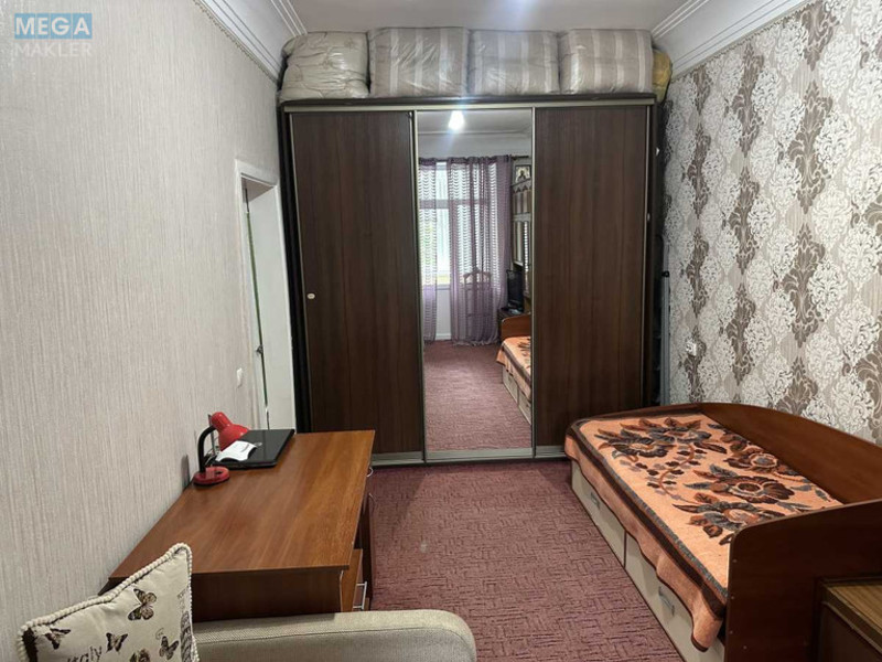 Продаж 2 кімнатної квартири (58/39/13), 3 пов. 4 пов. будинку, <a class="location-link" href="/kiev/" title="Недвижимость Київ">Київ</a>, <a class="location-link" href="/kiev/shevchenkovskij/" title="Недвижимость Шевченківський район">Шевченківський р-н</a>, Кирпоноса вул., 12 (изображение 12)