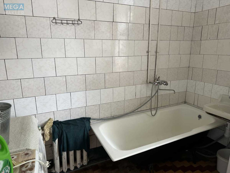 Продаж 2 кімнатної квартири (58/39/13), 3 пов. 4 пов. будинку, <a class="location-link" href="/kiev/" title="Недвижимость Київ">Київ</a>, <a class="location-link" href="/kiev/shevchenkovskij/" title="Недвижимость Шевченківський район">Шевченківський р-н</a>, Кирпоноса вул., 12 (изображение 21)