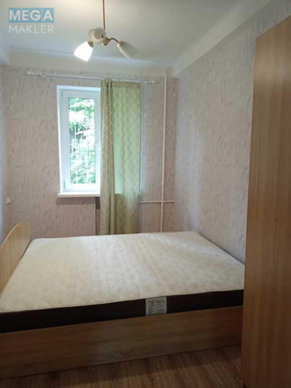 Оренда 3 кімнатної квартири, <a class="location-link" href="/kiev/" title="Недвижимость Київ">Київ</a>, <a class="location-link" href="/kiev/pecherskij/" title="Недвижимость Печерський район">Печерський р-н</a>, Марії Приймаченко бульв., 8б (изображение 3)