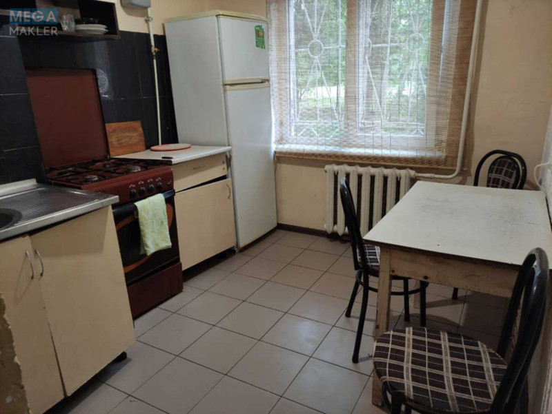Продаж 2 кімнатної квартири (45/30/10), 1 пов. 10 пов. будинку, <a class="location-link" href="/odessa/" title="Недвижимость Одеса">Одеса</a>, <a class="location-link" href="/odessa/malinovskij/" title="Недвижимость Малиновський район">Малиновський р-н</a>, Крымский бульвар (изображение 9)