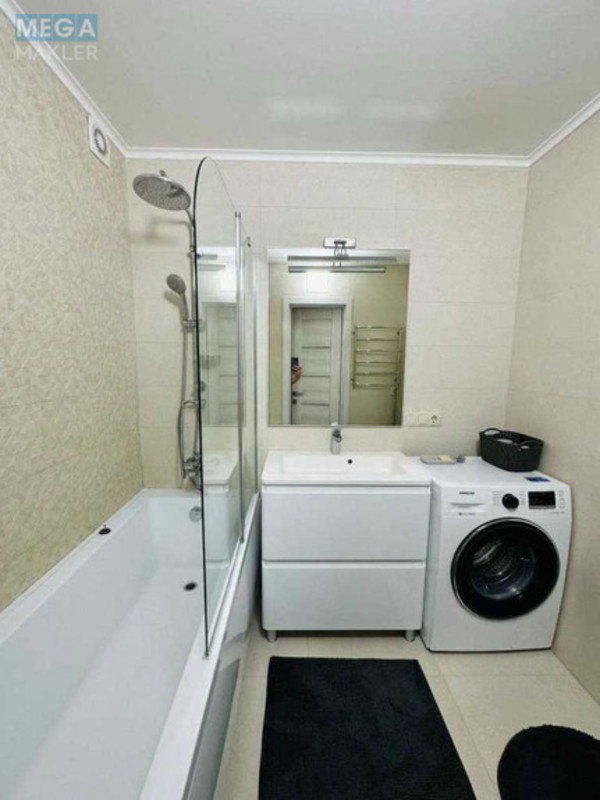 Оренда 3 кімнатної квартири, <a class="location-link" href="/kiev/" title="Недвижимость Київ">Київ</a>, <a class="location-link" href="/kiev/goloseevskij/" title="Недвижимость Голосіївський район">Голосіївський р-н</a>, Ясинуватський пров., 11 (изображение 11)