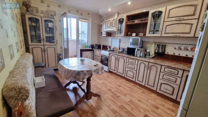 Продаж 3 кімнатної квартири (88/58/14), 12 пов. 14 пов. будинку, <a class="location-link" href="/kiev/" title="Недвижимость Київ">Київ</a>, <a class="location-link" href="/kiev/goloseevskij/" title="Недвижимость Голосіївський район">Голосіївський р-н</a>, Михайла Максимовича вул., 9 (изображение 2)