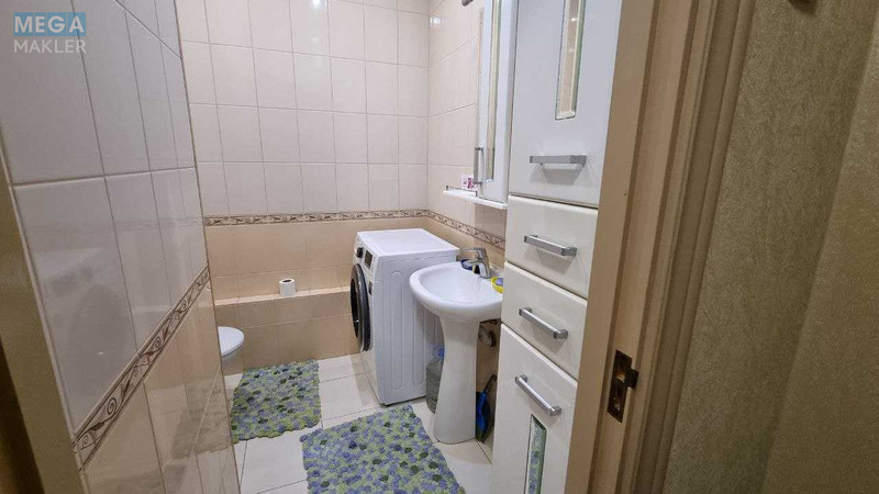 Продаж 3 кімнатної квартири (88/58/14), 12 пов. 14 пов. будинку, <a class="location-link" href="/kiev/" title="Недвижимость Київ">Київ</a>, <a class="location-link" href="/kiev/goloseevskij/" title="Недвижимость Голосіївський район">Голосіївський р-н</a>, Михайла Максимовича вул., 9 (изображение 11)