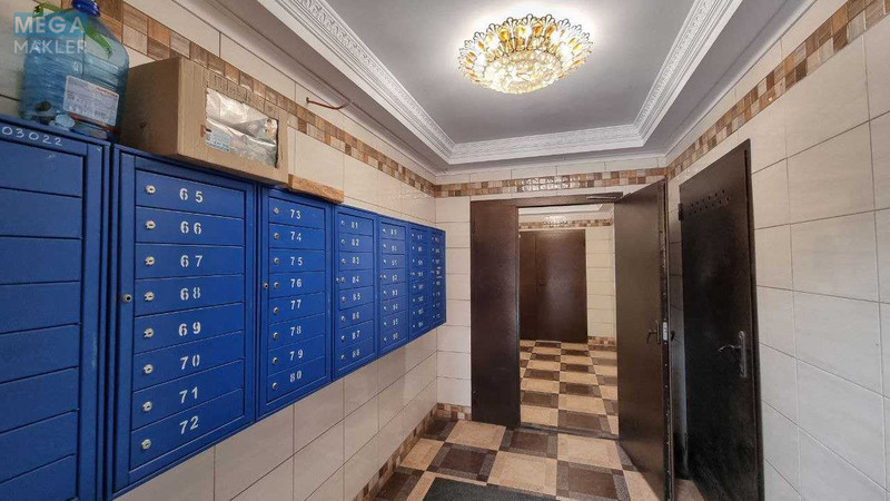 Продаж 3 кімнатної квартири (88/58/14), 12 пов. 14 пов. будинку, <a class="location-link" href="/kiev/" title="Недвижимость Київ">Київ</a>, <a class="location-link" href="/kiev/goloseevskij/" title="Недвижимость Голосіївський район">Голосіївський р-н</a>, Михайла Максимовича вул., 9 (изображение 15)