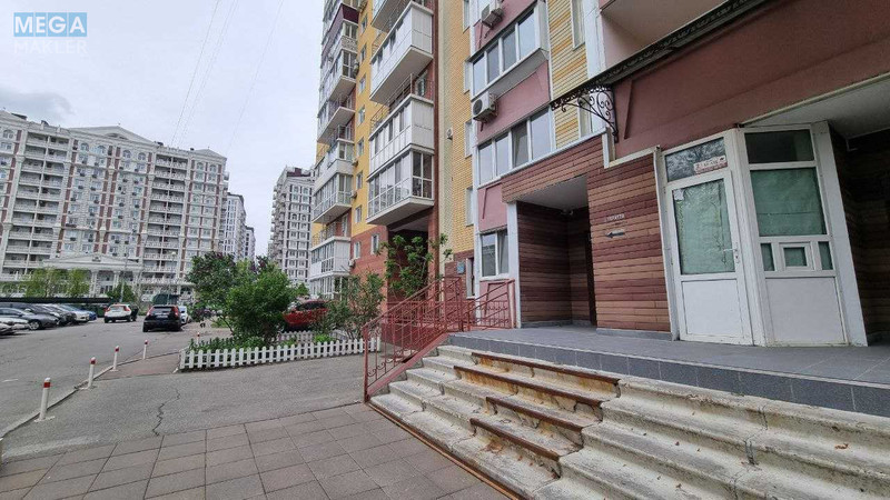 Продаж 3 кімнатної квартири (88/58/14), 12 пов. 14 пов. будинку, <a class="location-link" href="/kiev/" title="Недвижимость Київ">Київ</a>, <a class="location-link" href="/kiev/goloseevskij/" title="Недвижимость Голосіївський район">Голосіївський р-н</a>, Михайла Максимовича вул., 9 (изображение 17)