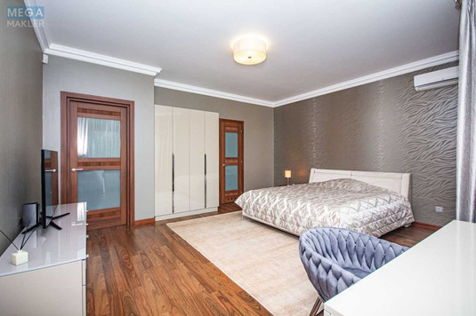 Продаж дома, 2&nbsp;поверху, 257&nbsp;кв.м, 5&nbsp;кімнат, ділянка 12&nbsp;соток, <a class="location-link" href="/kryukovshina/" title="Недвижимость Крюківщина">Крюківщина</a>, Затишна, 7 (изображение 16)