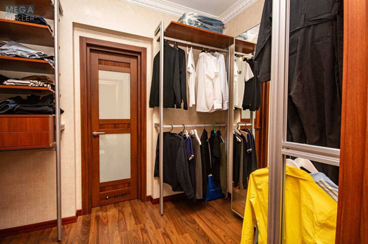 Продаж дома, 2&nbsp;поверху, 257&nbsp;кв.м, 5&nbsp;кімнат, ділянка 12&nbsp;соток, <a class="location-link" href="/kryukovshina/" title="Недвижимость Крюківщина">Крюківщина</a>, Затишна, 7 (изображение 17)