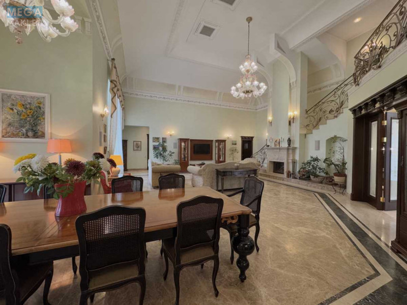 Продаж дома, 1 поверх, 1 023 кв.м, 9 кімнат, ділянка 38 соток, <a class="location-link" href="/pogreby-selo-kv-brovarskij-rajon/" title="Недвижимость Погреби">Погреби</a>, Постишева, 1 (изображение 10)