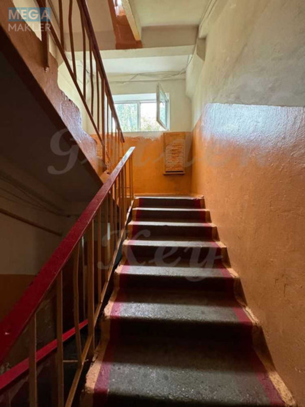 Продаж 3 кімнатної квартири (62/?/10), 3 пов. 5 пов. будинку, <a class="location-link" href="/kiev/" title="Недвижимость Київ">Київ</a>, <a class="location-link" href="/kiev/dneprovskij/" title="Недвижимость Дніпровський район">Дніпровський р-н</a>, Запорожця вул., 11б (изображение 4)