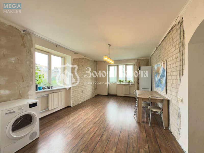 Продаж 3 кімнатної квартири (147/97/12), 6 пов. 16 пов. будинку, <a class="location-link" href="/kiev/" title="Недвижимость Київ">Київ</a>, <a class="location-link" href="/kiev/darnickij/" title="Недвижимость Дарницький район">Дарницький р-н</a>, Тростянецька вул., 49 (изображение 8)