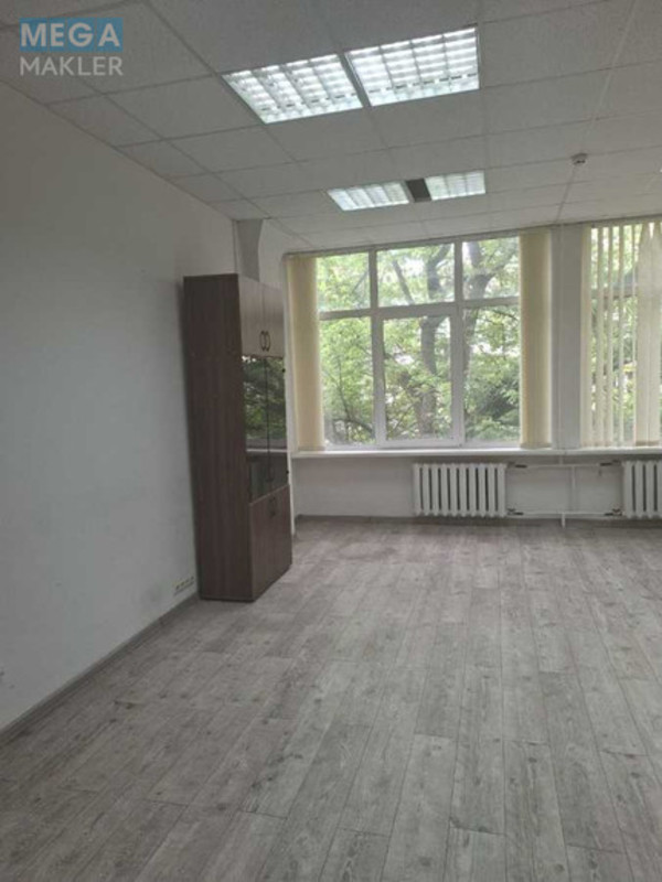 Оренда комерційної нерухомості, 57,60 кв.м, под офис, <a class="location-link" href="/kiev/" title="Недвижимость Київ">Київ</a>, <a class="location-link" href="/kiev/pecherskij/" title="Недвижимость Печерський район">Печерський р-н</a>, Генерала Алмазова вул., 18/7 (изображение 4)