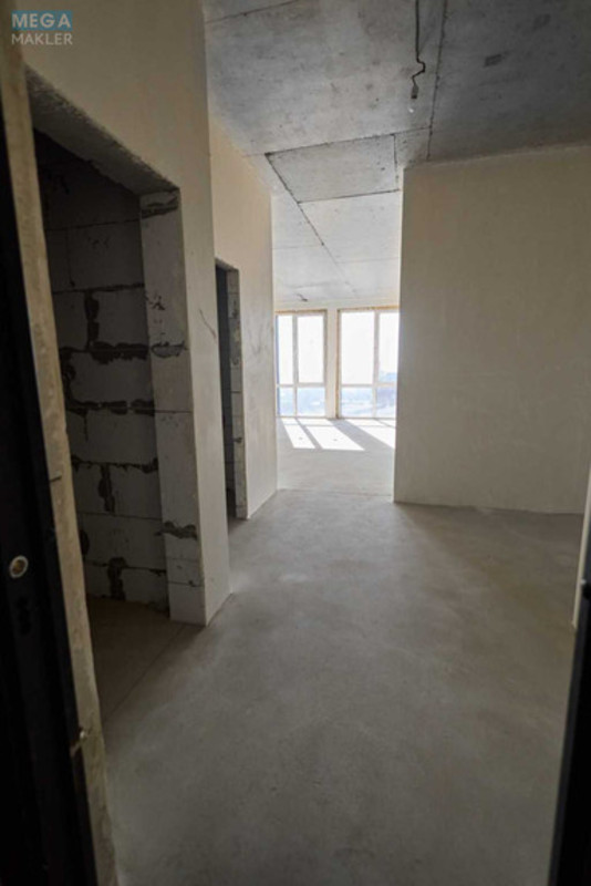 Продаж 3 кімнатної квартири (101,7/?/28), 13 пов. 14 пов. будинку, <a class="location-link" href="/rovno/" title="Недвижимость Рівне">Рівне</a>, вул.Кавказька, 32В (изображение 3)