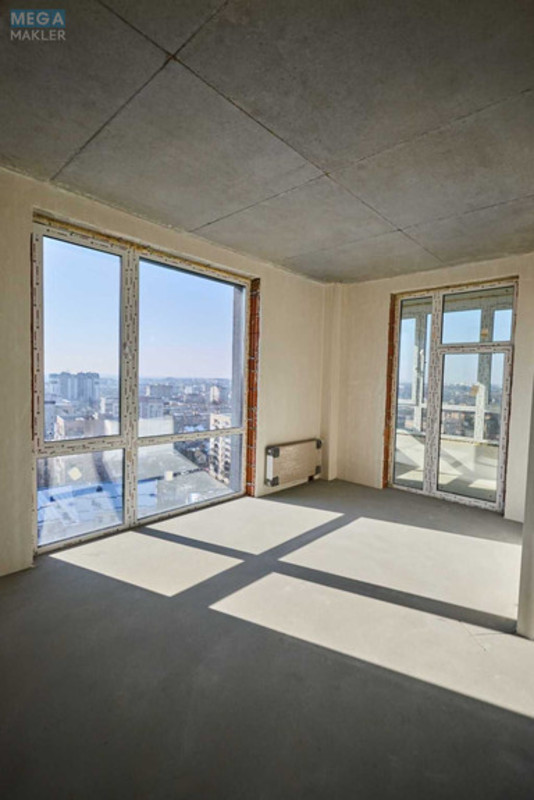 Продаж 3 кімнатної квартири (101,7/?/28), 13 пов. 14 пов. будинку, <a class="location-link" href="/rovno/" title="Недвижимость Рівне">Рівне</a>, вул.Кавказька, 32В (изображение 6)