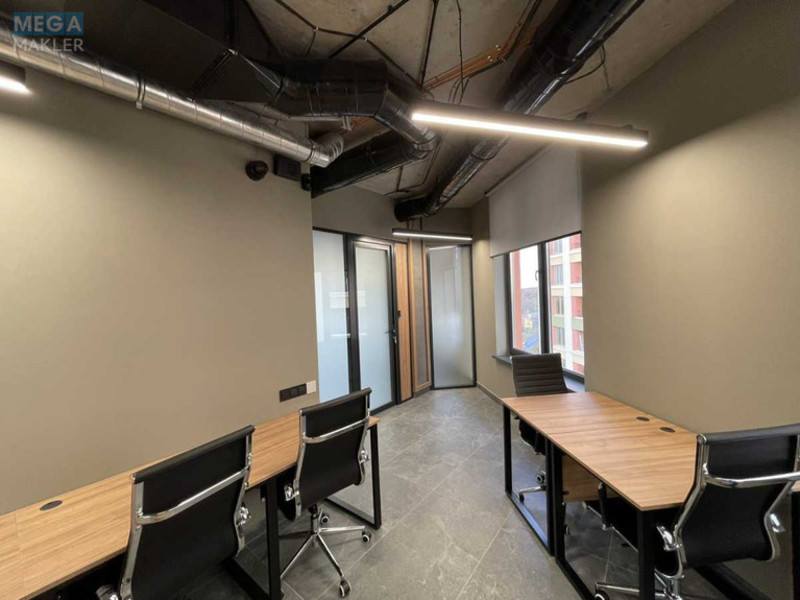 Продаж комерційної нерухомості, 293 кв.м, под офис, <a class="location-link" href="/kiev/" title="Недвижимость Київ">Київ</a>, <a class="location-link" href="/kiev/svyatoshinskij/" title="Недвижимость Святошинський район">Святошинський р-н</a>, Победы просп., 67 (изображение 9)